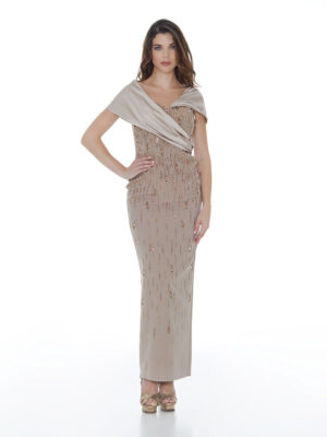 Μάξι φόρεμα σε ίσια γραμμή