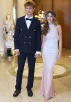 Βραδυνό κουστούμι