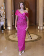 Μάξι φόρεμα σε ίσια γραμμή