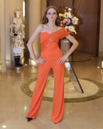 Ολόσωμη φόρμα με έναν ώμο